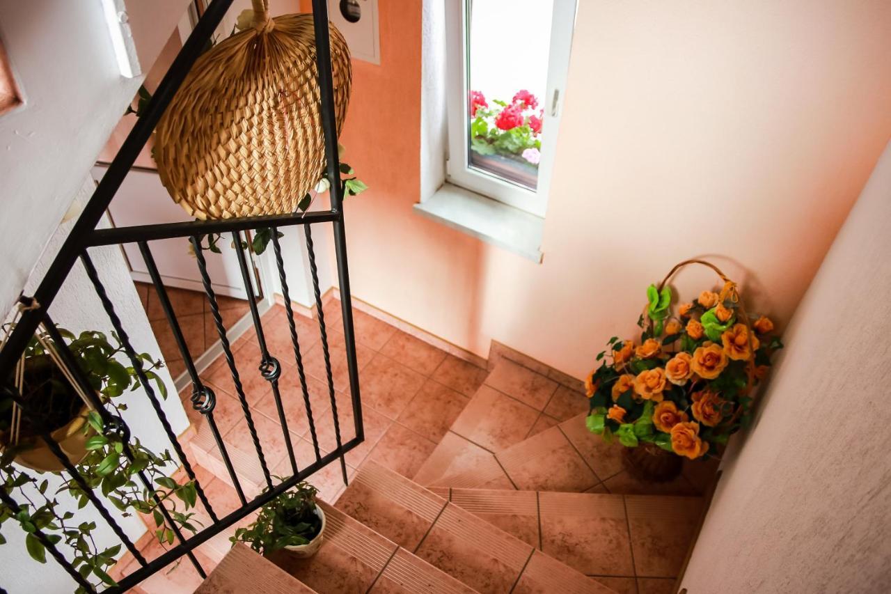 Przystan Apartment Kolobrzeg Bagian luar foto