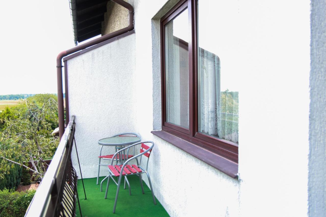 Przystan Apartment Kolobrzeg Bagian luar foto